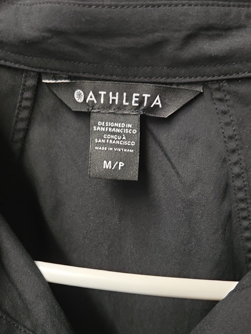 Athleta Button Down Performance Top - Picture 4 of 4